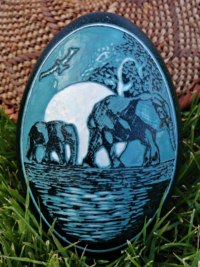 "Secrets of the Serengeti" - An Emu egg hand carved by Linda Oosthuysen